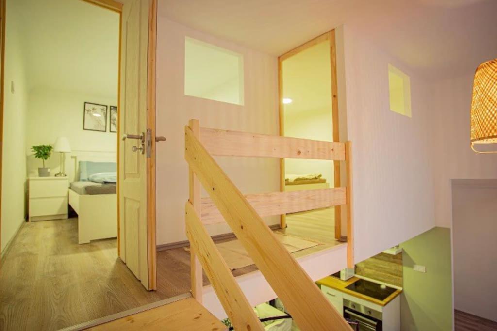 Cosy 2 Bedroom Flat In Akacfa St., Sol Βουδαπέστη Εξωτερικό φωτογραφία